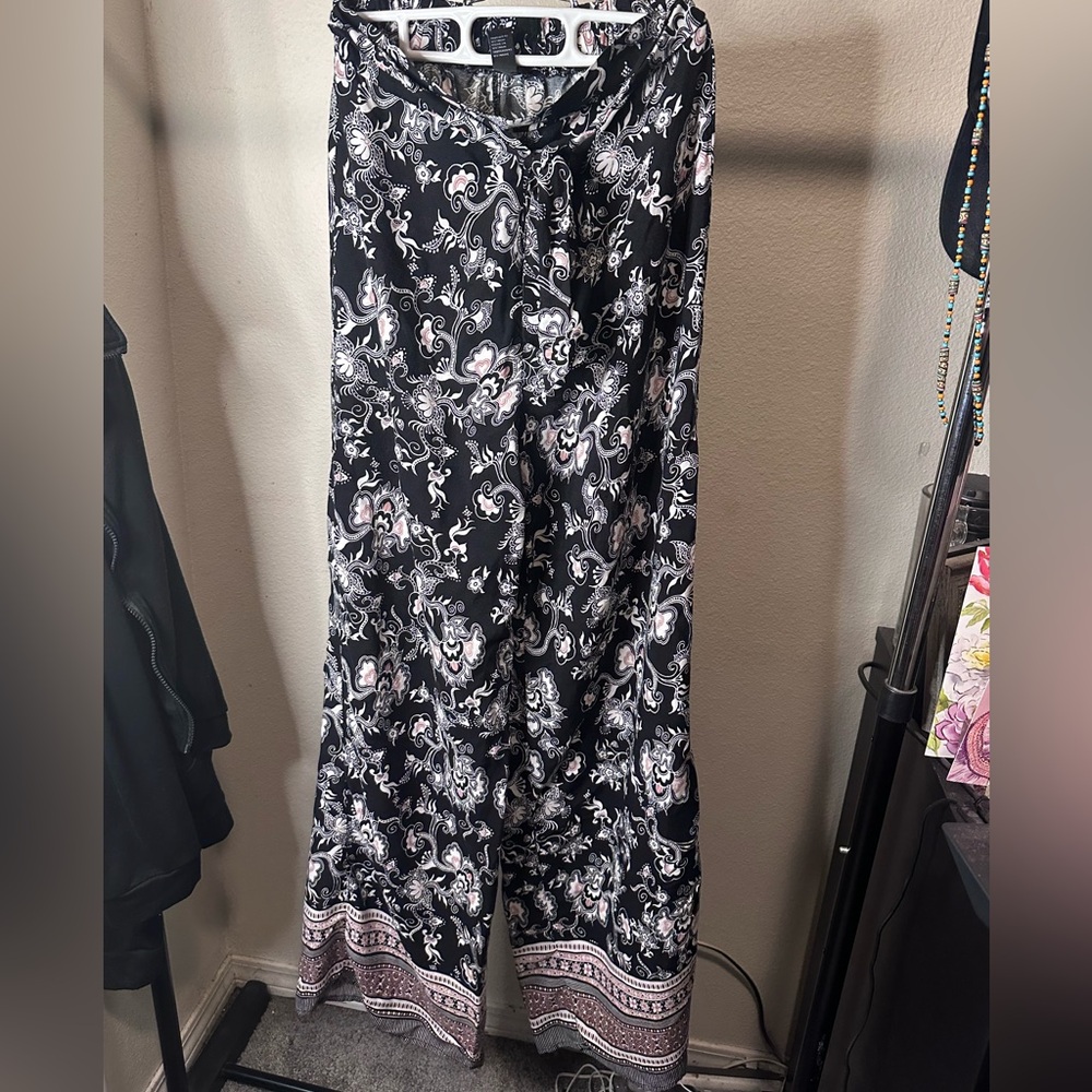 Printed palazzo pants